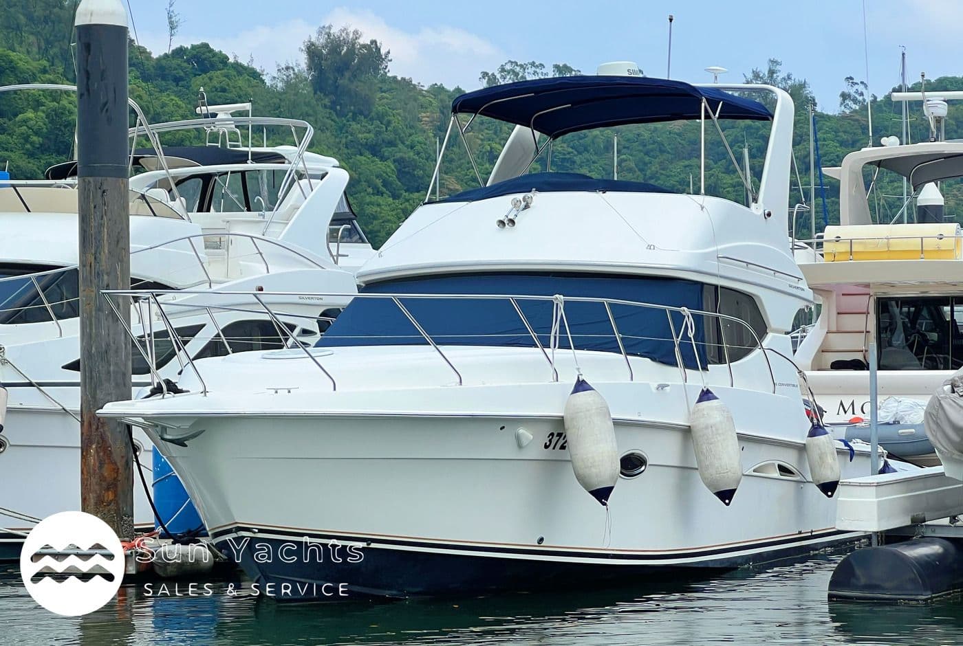 2004 Silverton 36 Convertible