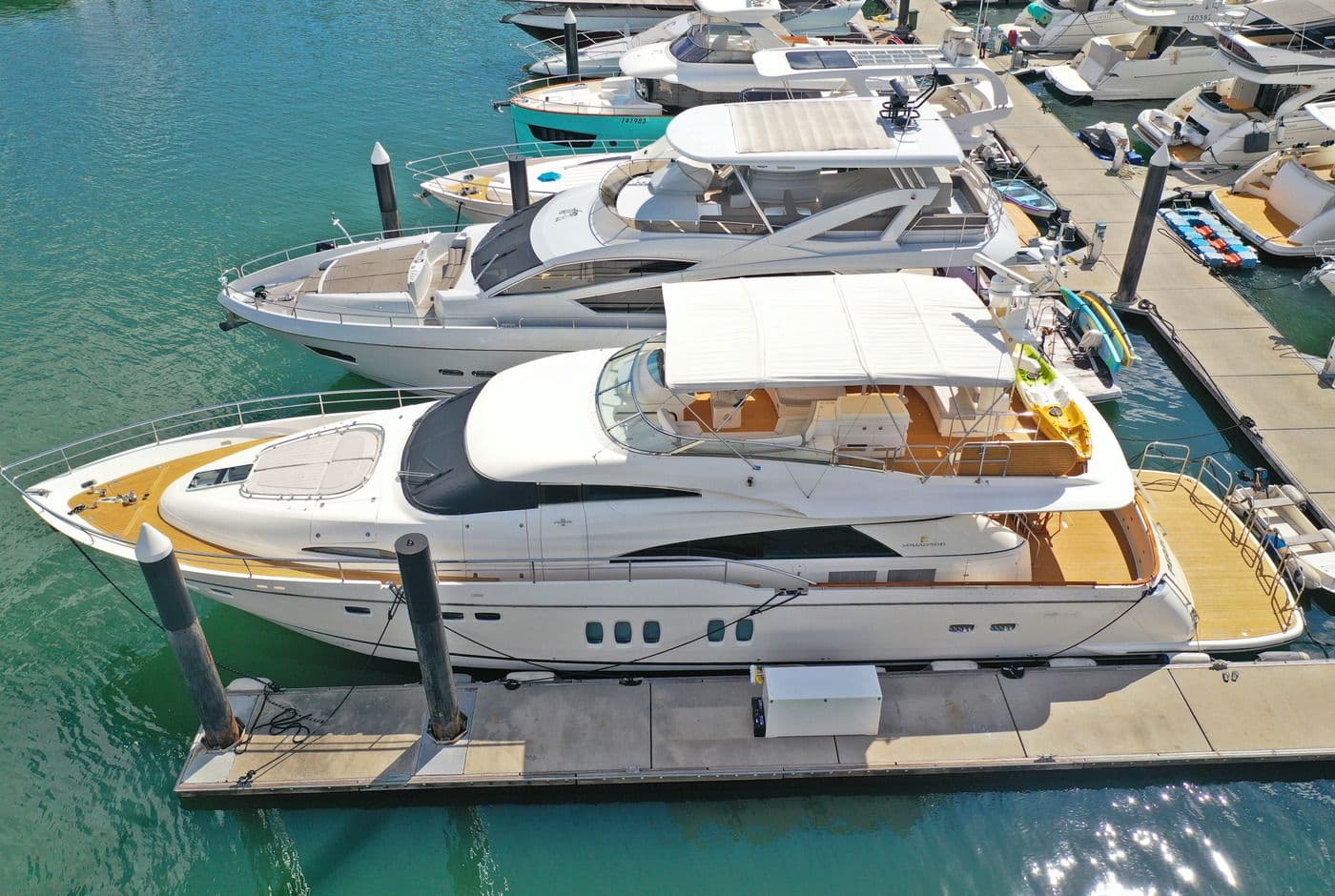 2005 Fairline Squadron 74
