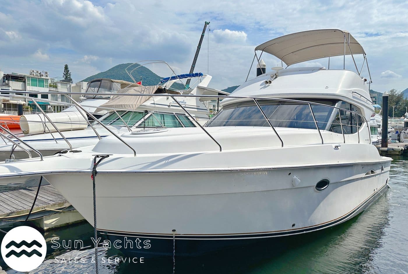 2010 Silverton 36 Convertible